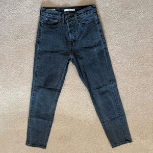 Levi’s Wedgie Jeans 25” straight leg Charcoal Black